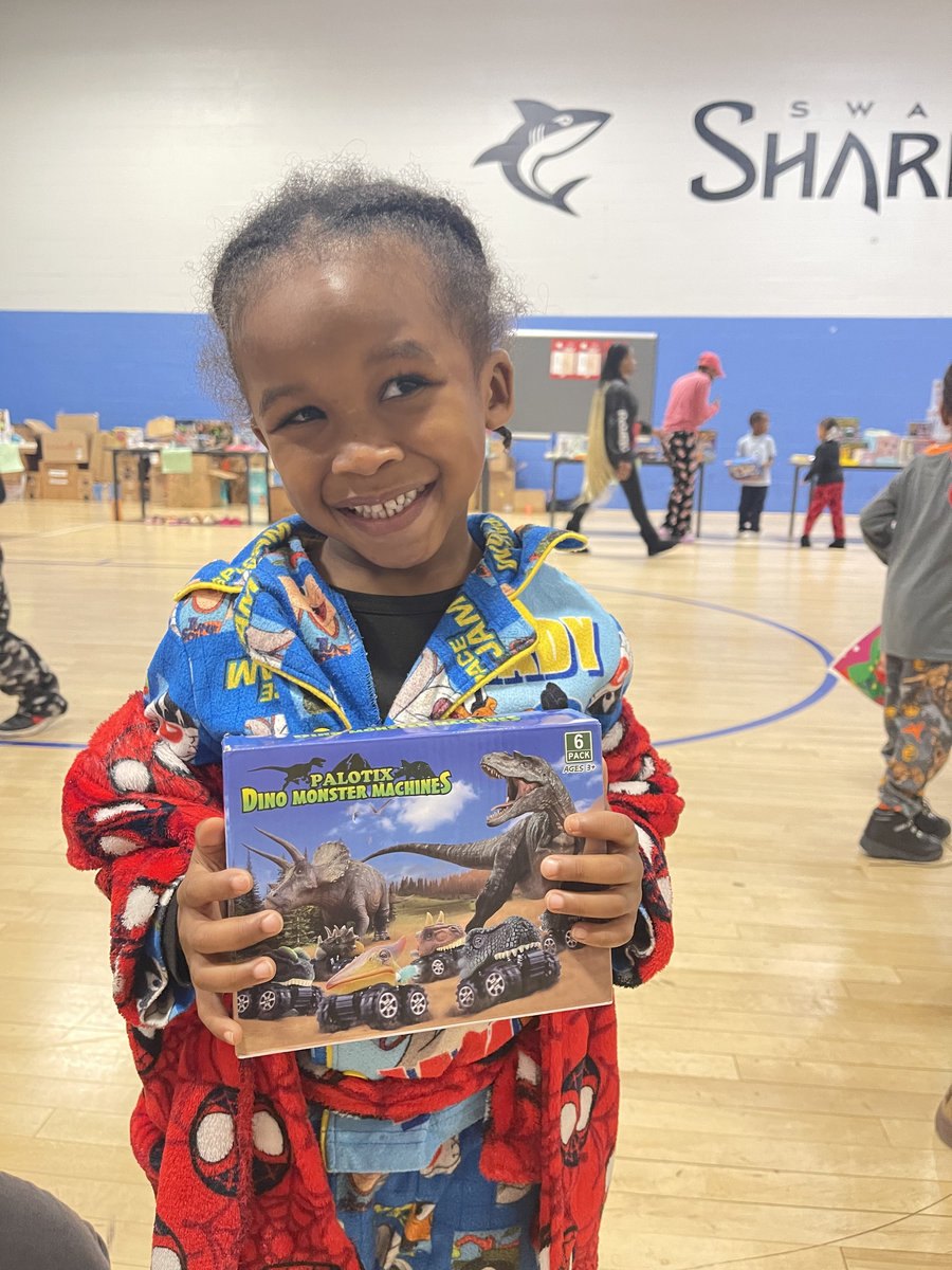 Christmas 2022 Christmas Toymania — photo 22